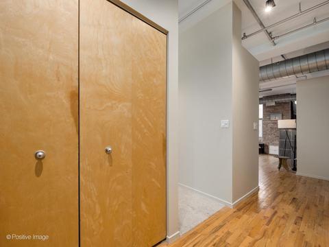 420 S Clinton St #301A, Chicago, IL 60607 photo 2