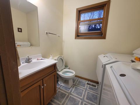 103 E Pineview Dr, Round Lake Park, IL 60073 photo 8