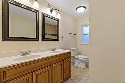 2326 184th St, Lansing, IL 60438 photo 9