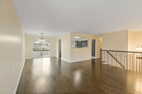 2326 184th St, Lansing, IL 60438 photo 4