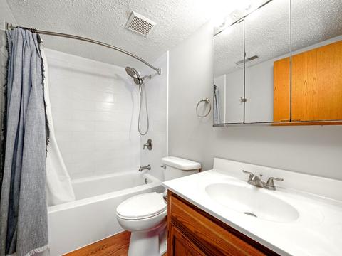 937 E Division St #1A, Lockport, IL 60441 photo 12