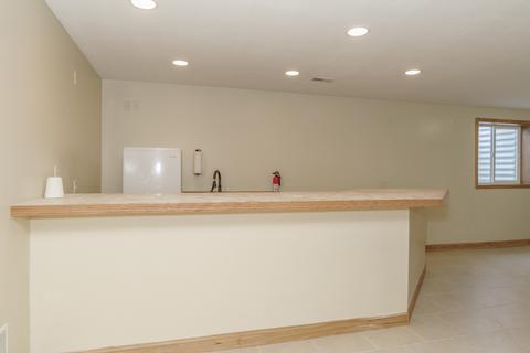 402 Thicket Pt, Normal, IL 61761 photo 29