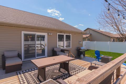 402 Thicket Pt, Normal, IL 61761 photo 33