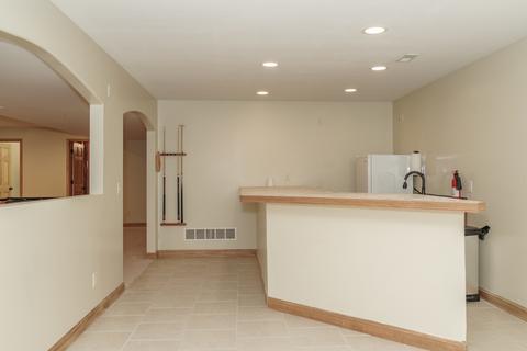 402 Thicket Pt, Normal, IL 61761 photo 27