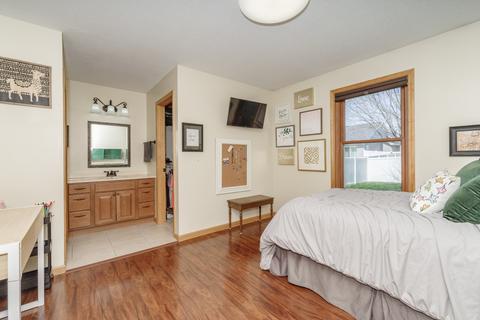 402 Thicket Pt, Normal, IL 61761 photo 20