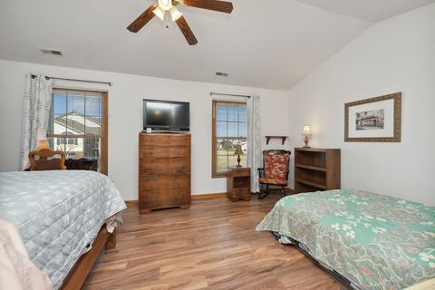 5403 Cobblers Xing, Mchenry, IL 60050 photo 14