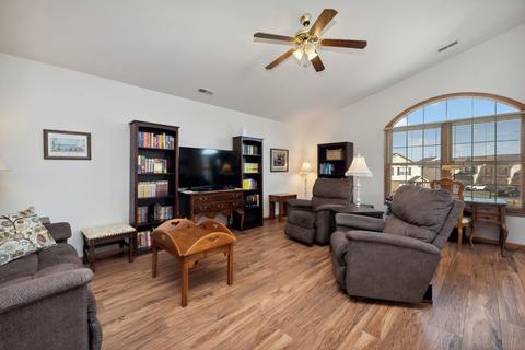 5403 Cobblers Xing, Mchenry, IL 60050 photo 5