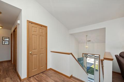 5403 Cobblers Xing, Mchenry, IL 60050 photo 2