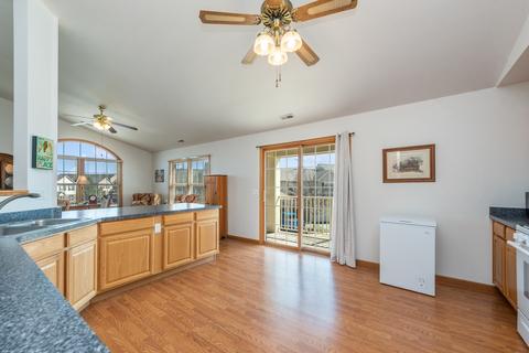 5403 Cobblers Xing, Mchenry, IL 60050 photo 11