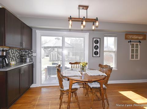 2665 White Barn Rd, Aurora, IL 60502 photo 6