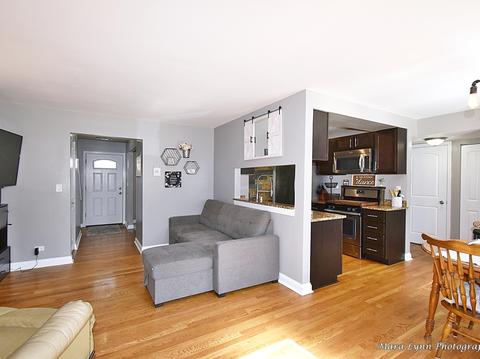 2665 White Barn Rd, Aurora, IL 60502 photo 11