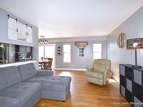 2665 White Barn Rd, Aurora, IL 60502 photo 9