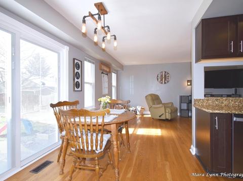 2665 White Barn Rd, Aurora, IL 60502 photo 8