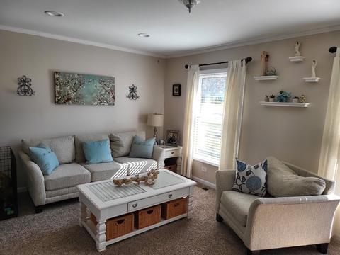 1765 Chippendale Rd, Hoffman Estates, IL 60169 photo 4