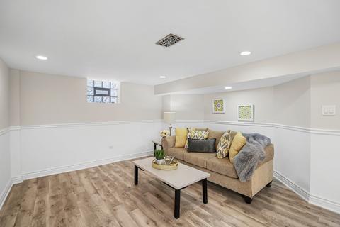 550 E 104th Pl, Chicago, IL 60628 photo 17