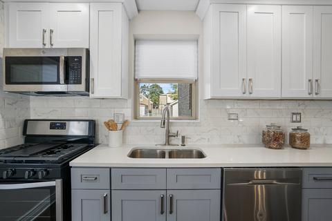 550 E 104th Pl, Chicago, IL 60628 photo 7