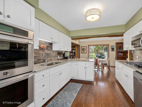 4608 Devon Ave, Lisle, IL 60532 photo 14