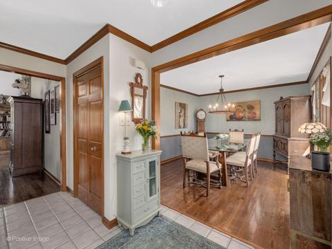 4608 Devon Ave, Lisle, IL 60532 photo 2