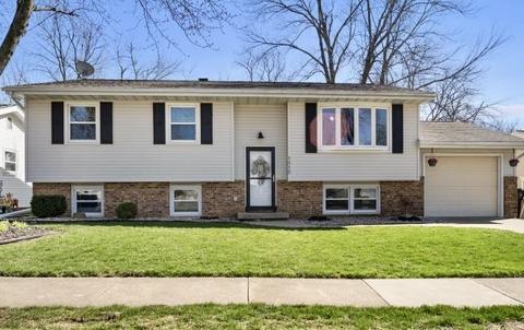 1815 Truman Dr, Normal, IL 61761 photo 1