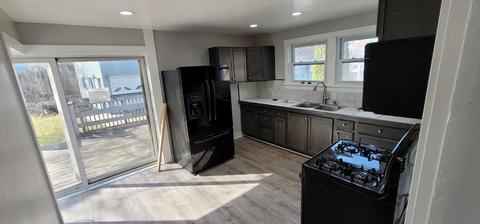 114 Hamilton Ave, Elgin, IL 60123 photo 9