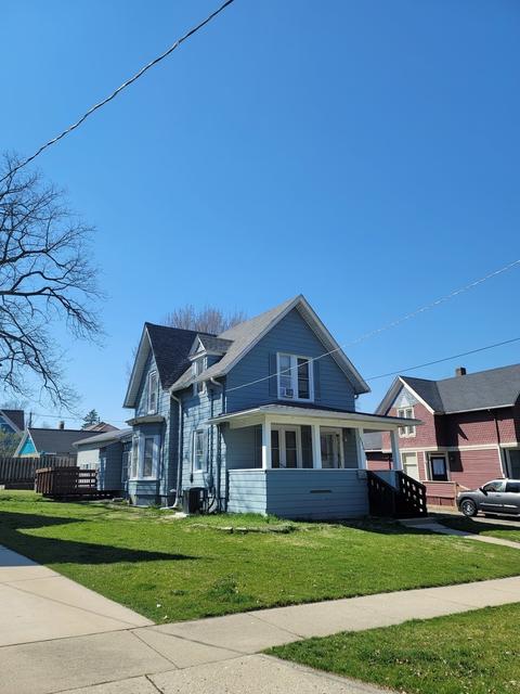 114 Hamilton Ave, Elgin, IL 60123 photo 2