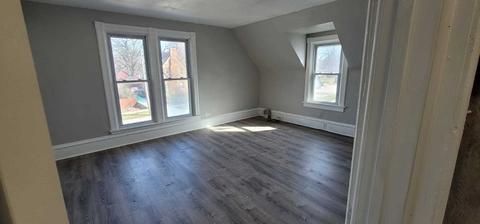 114 Hamilton Ave, Elgin, IL 60123 photo 27