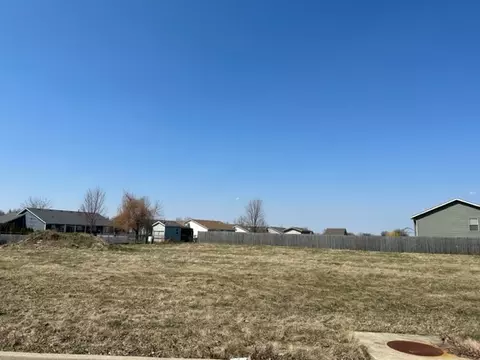 185 Sundance Trl, Capron, IL 61012 photo 3