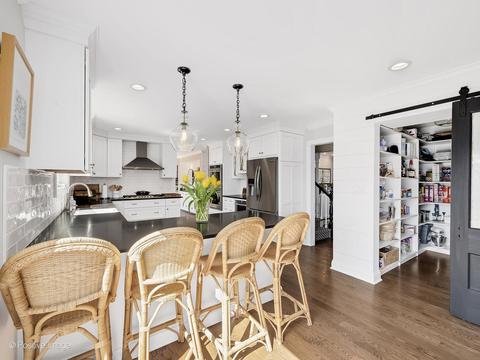 1114 Gamon Rd, Wheaton, IL 60189 photo 11