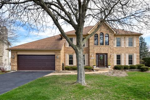 625 Bluegrass Dr, Wheaton, IL 60189 photo 2