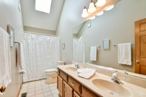 625 Bluegrass Dr, Wheaton, IL 60189 photo 26