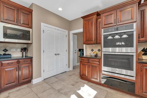 15922 S Selfridge Cir, Plainfield, IL 60586 photo 20