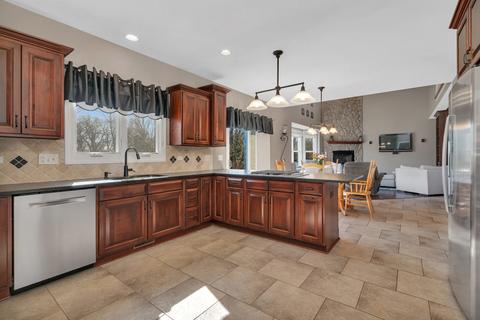 15922 S Selfridge Cir, Plainfield, IL 60586 photo 13