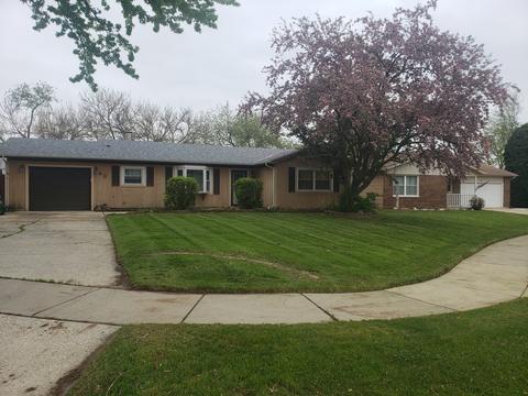 43 Devonshire Cir, Elgin, IL 60123 photo 1