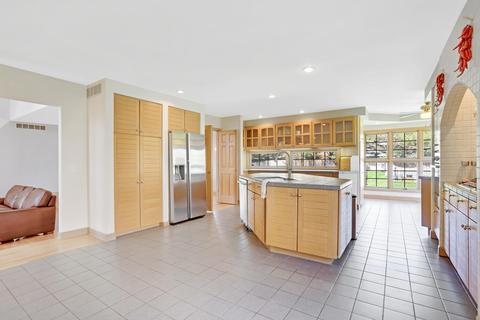 1012 Galen Dr, Champaign, IL 61821 photo 10