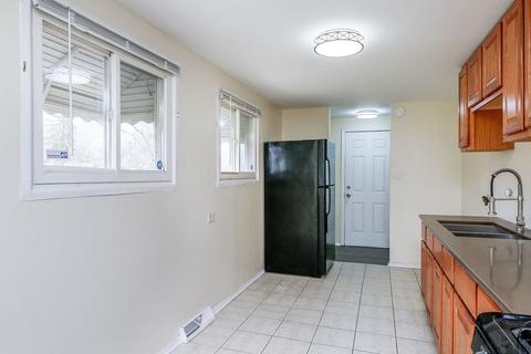 16331 Oxford Dr, Markham, IL 60428 photo 5