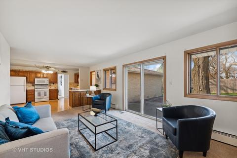 4601 Magnolia Dr, Rolling Meadows, IL 60008 photo 14