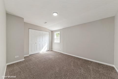 828 Bode Rd, Elgin, IL 60120 photo 9
