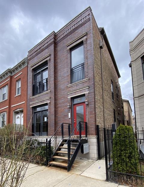 2140 W Huron St #1F, Chicago, IL 60612