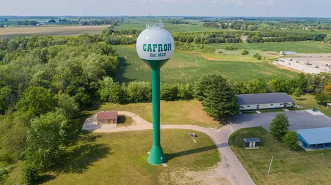 290 Cloud Mist Dr, Capron, IL 61012