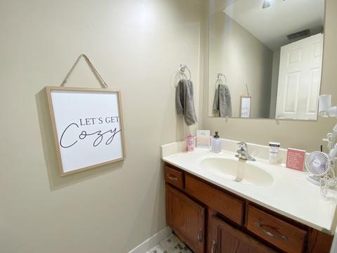 301 Gregory St #5, Aurora, IL 60504 photo 4