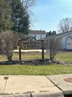 212 English Oak Ln, Poplar Grove, IL 61065