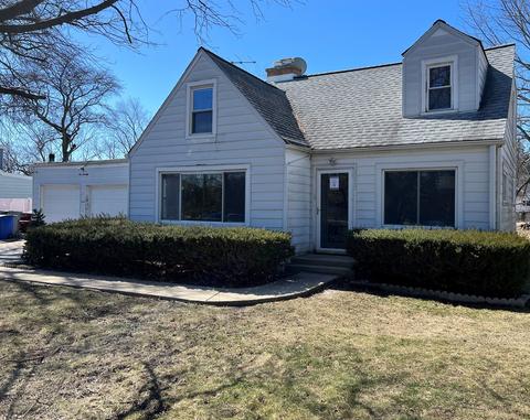 670 Pfingsten Rd, Northbrook, IL 60062