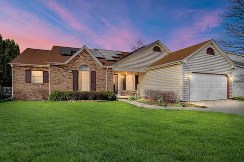 2120 Royal Blvd, Elgin, IL 60123 photo 1