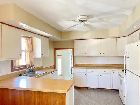 1221 3rd St, Henry, IL 61537 photo 19