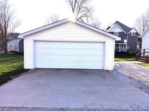105 W 2nd St, Lostant, IL 61334 photo 23
