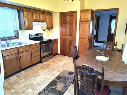 105 W 2nd St, Lostant, IL 61334 photo 9