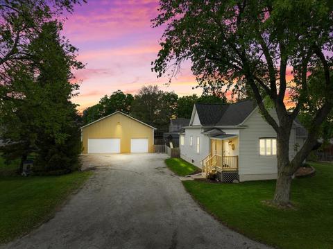 103 W Lee St, Carlock, IL 61725 photo 1