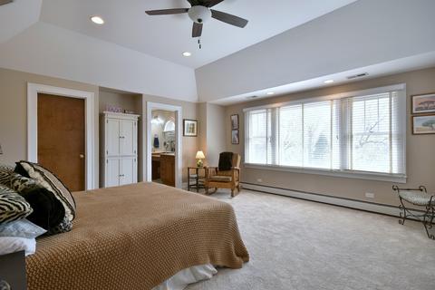 190 E Saint Charles Rd, Elmhurst, IL 60126 photo 17