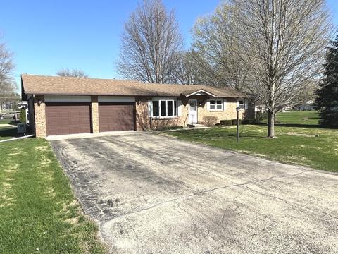 1465 N Samara Ave, Kankakee, IL 60901 photo 1