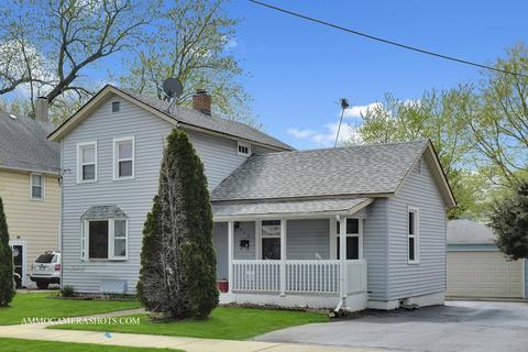 427 Hinman St, Aurora, IL 60505